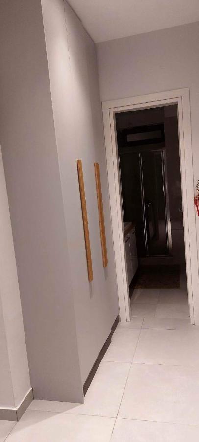 A&A Apartment Пирей Экстерьер фото