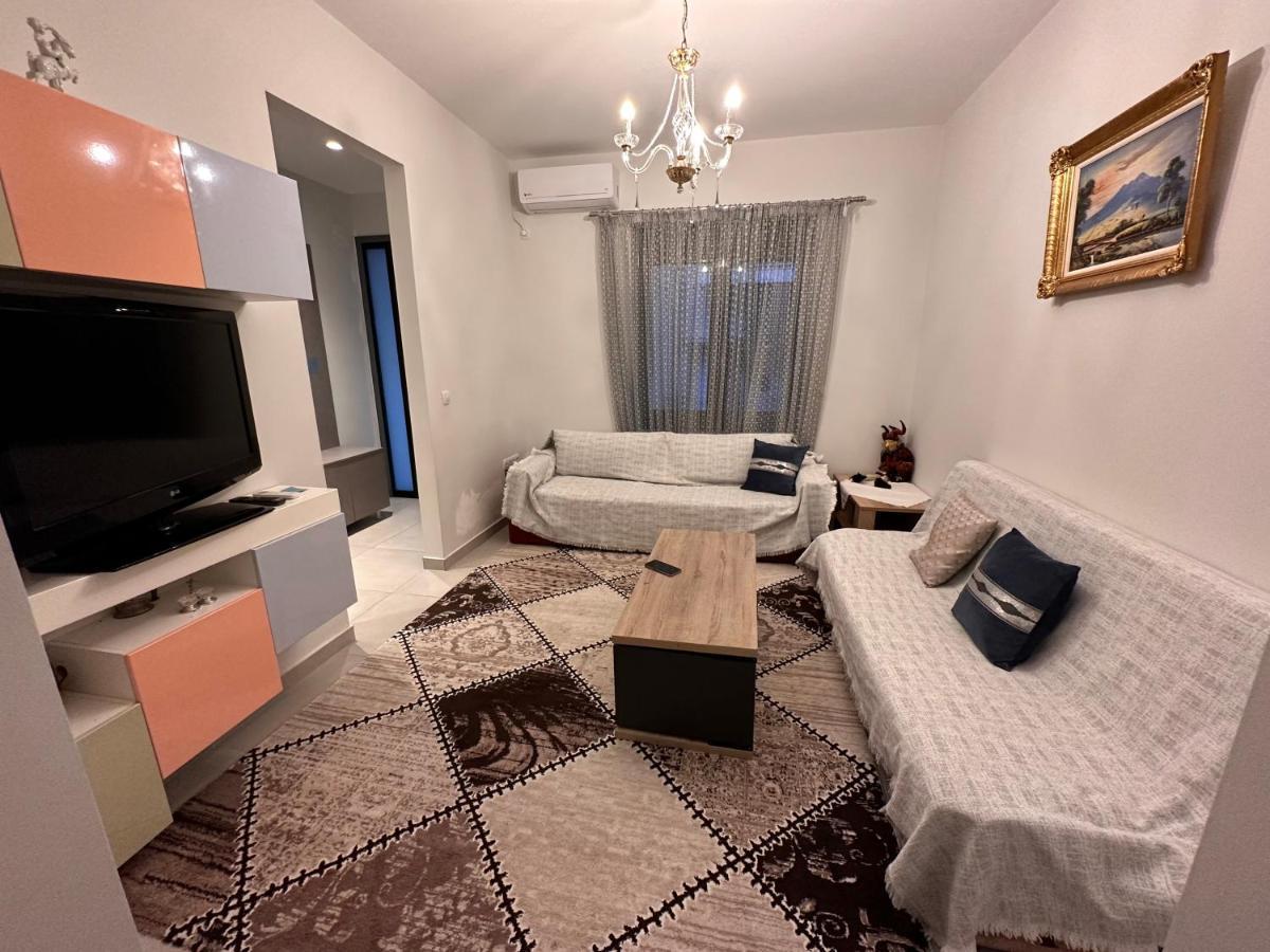 A&A Apartment Пирей Экстерьер фото